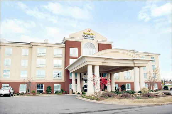 Holiday Inn Express & Suites I-26 & Us 29 At Westgate Mall, An Ihg Hotel Spartanburg Exterior photo