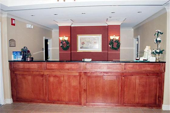 Holiday Inn Express & Suites I-26 & Us 29 At Westgate Mall, An Ihg Hotel Spartanburg Interior photo