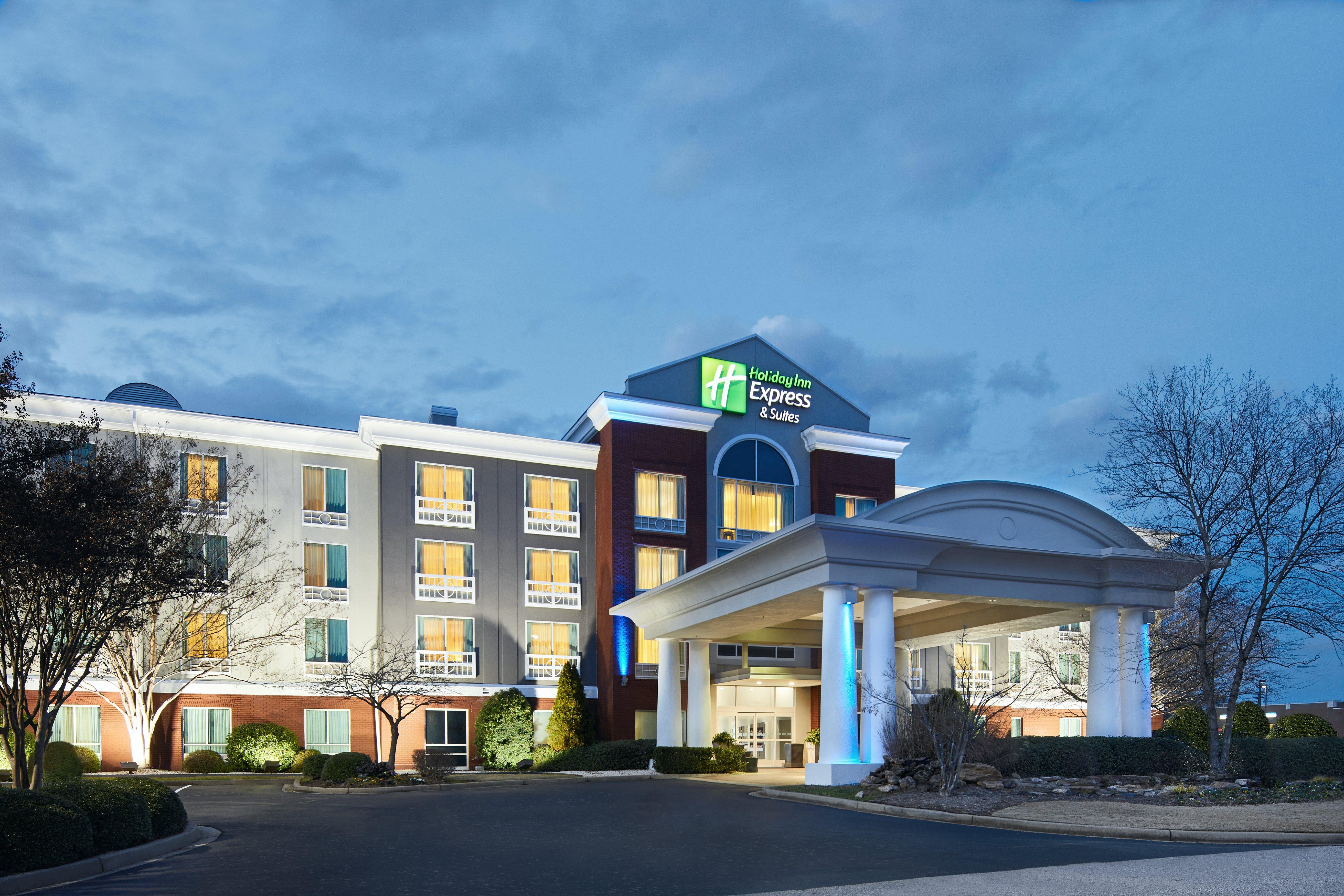 Holiday Inn Express & Suites I-26 & Us 29 At Westgate Mall, An Ihg Hotel Spartanburg Exterior photo