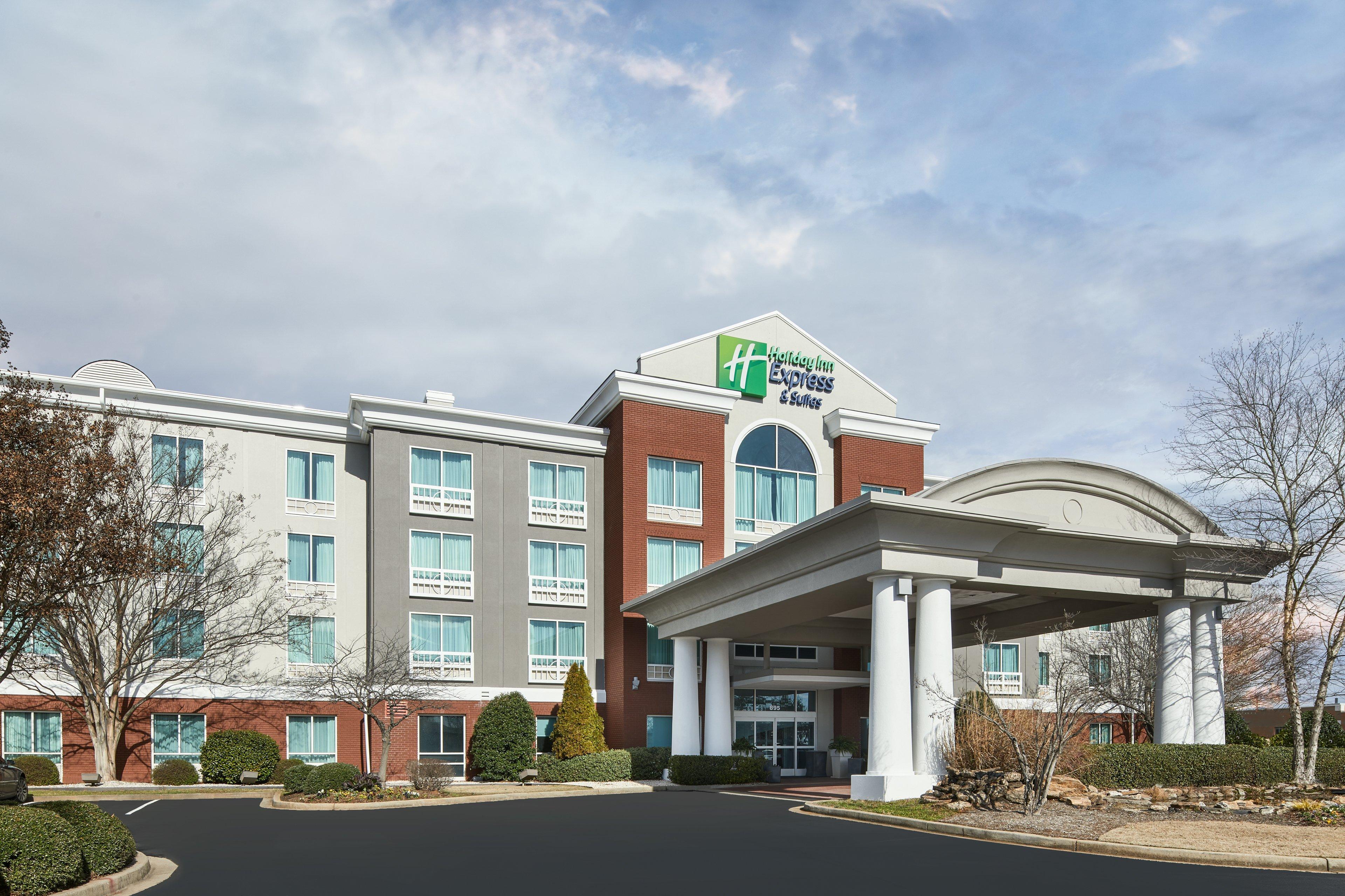 Holiday Inn Express & Suites I-26 & Us 29 At Westgate Mall, An Ihg Hotel Spartanburg Exterior photo